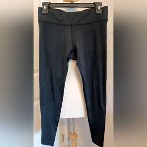 Under Armour leggings Black Sz Med #J05